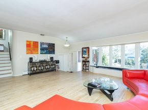 4 Park Place, Oyster Bay NY 11771