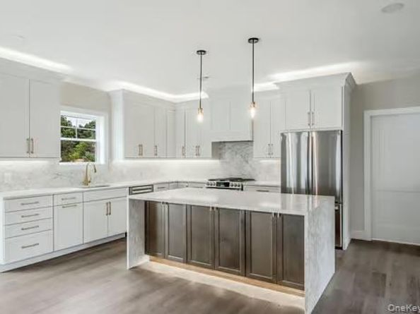 329 Weeks Avenue, Manorville NY 11949