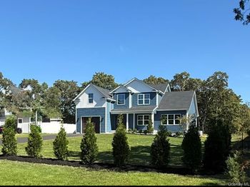329 Weeks Avenue