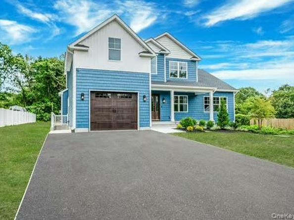 329 Weeks Avenue, Manorville NY 11949