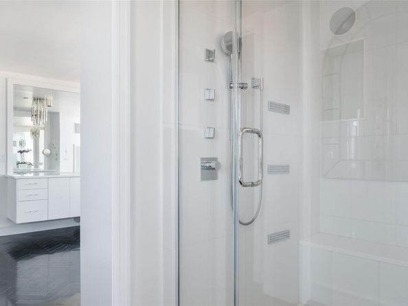 1 Renaissance Square PH6CD, White Plains NY 10601