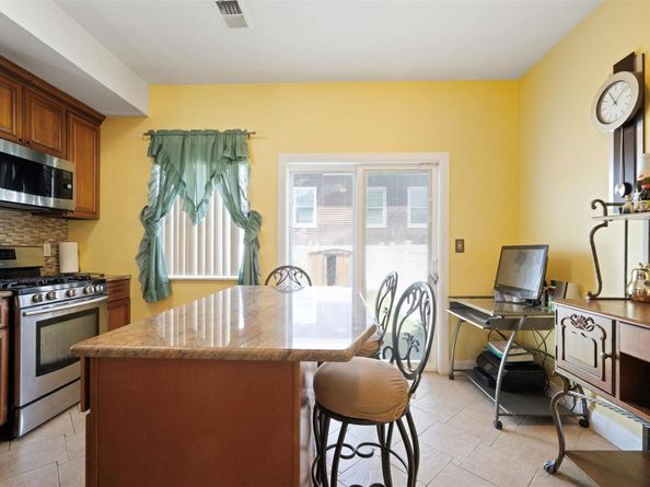 439 Beach 69th Street, Far Rockaway NY 11692