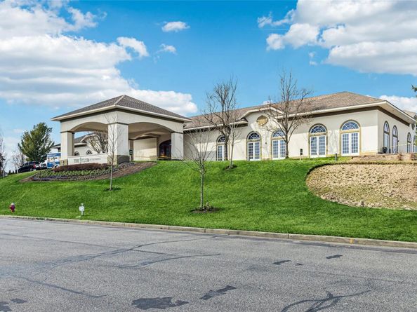 1082 Savoy Drive, Melville NY 11747