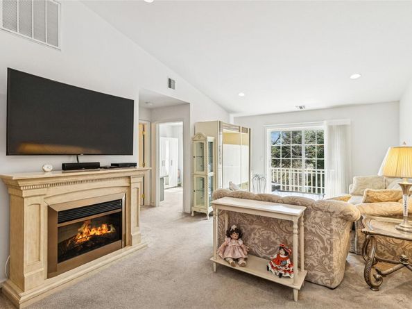 1082 Savoy Drive, Melville NY 11747