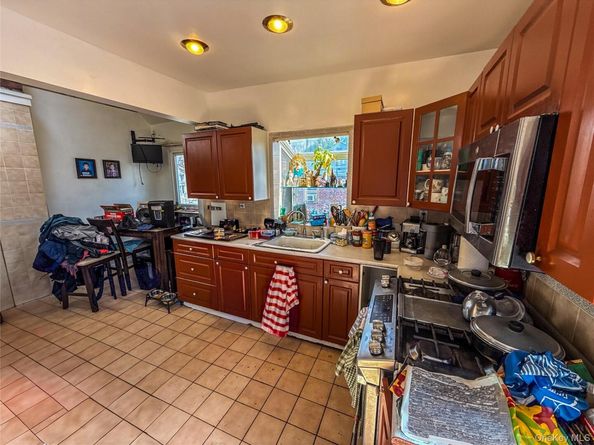 2068 Hermany Avenue, Bronx NY 10473