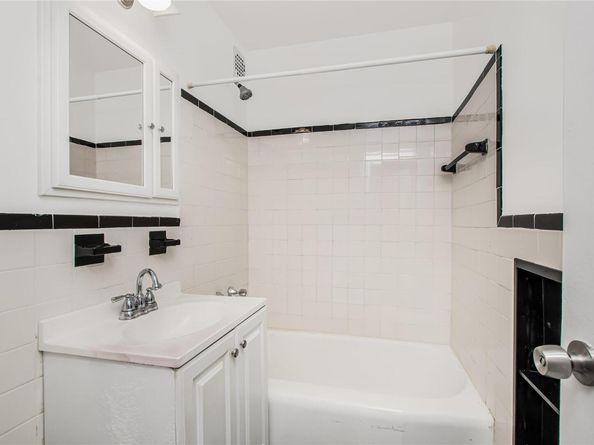3131 Grand Concourse 5D, Bronx NY 10468
