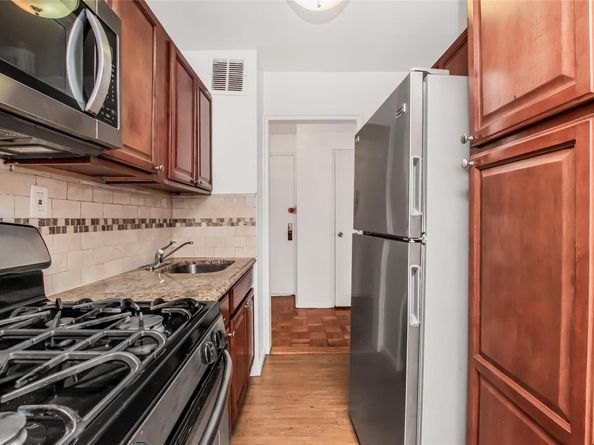3131 Grand Concourse 5D, Bronx NY 10468