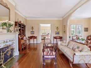 35 S Penataquit Avenue, Bay Shore NY 11706