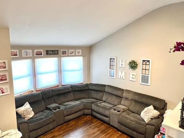 1300 Race Avenue, Medford NY 11763