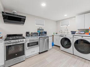15404 14th Avenue, Whitestone NY 11357