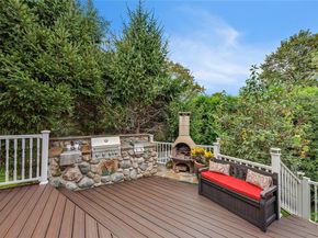 2 Dorchester Drive, Yonkers NY 10710