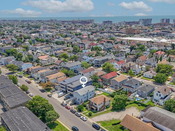 20 E Pine Street, Long Beach NY 11561