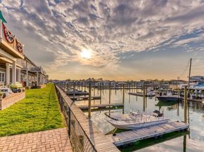 9 Ocean Watch Court, Freeport NY 11520