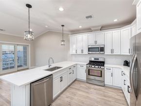 9 Ocean Watch Court, Freeport NY 11520