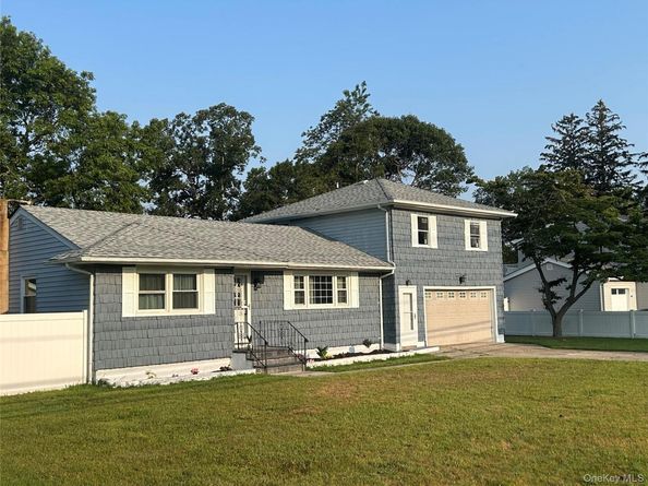 2114 Julia Goldbach Avenue, Ronkonkoma NY 11779