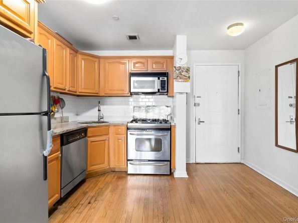 35-38 Junction Boulevard 5H, Corona NY 11368