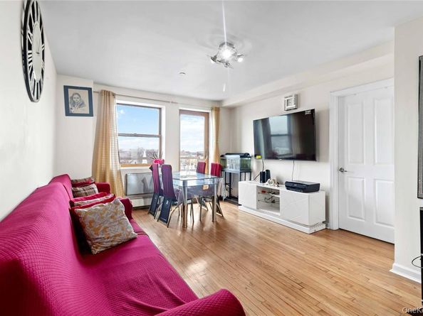 35-38 Junction Boulevard 5H, Corona NY 11368