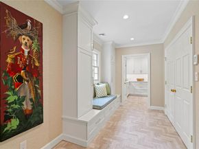 18 Matinecock Farms Road, Glen Cove NY 11542