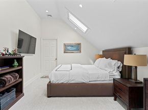 18 Matinecock Farms Road, Glen Cove NY 11542