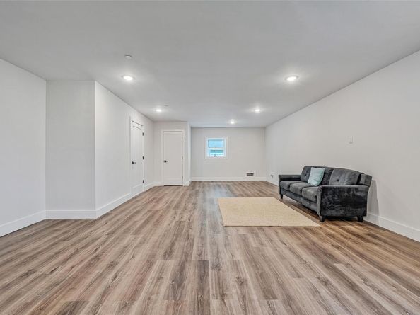 243 Mott Street, Oceanside NY 11572
