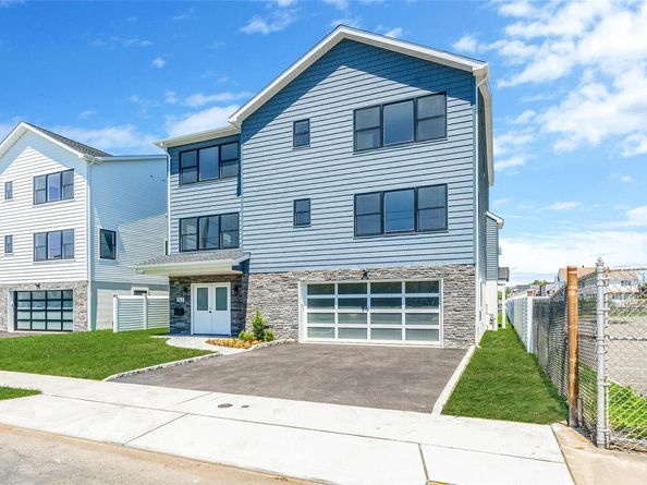 243 Mott Street, Oceanside NY 11572