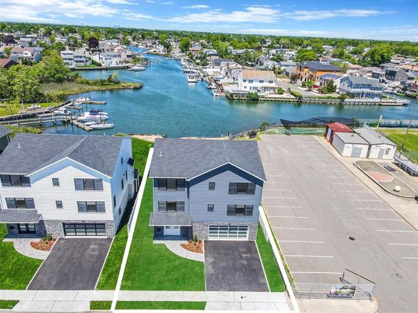243 Mott Street, Oceanside NY 11572