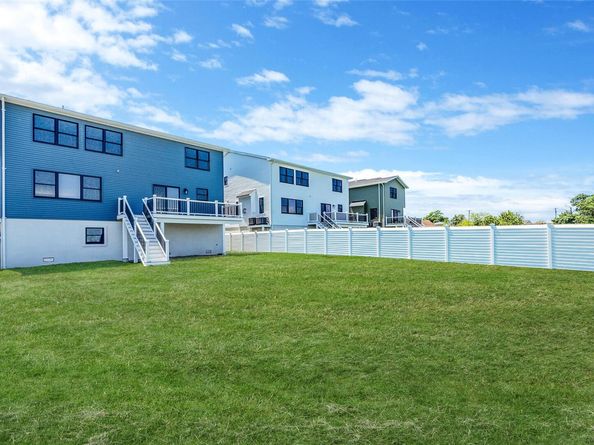 243 Mott Street, Oceanside NY 11572