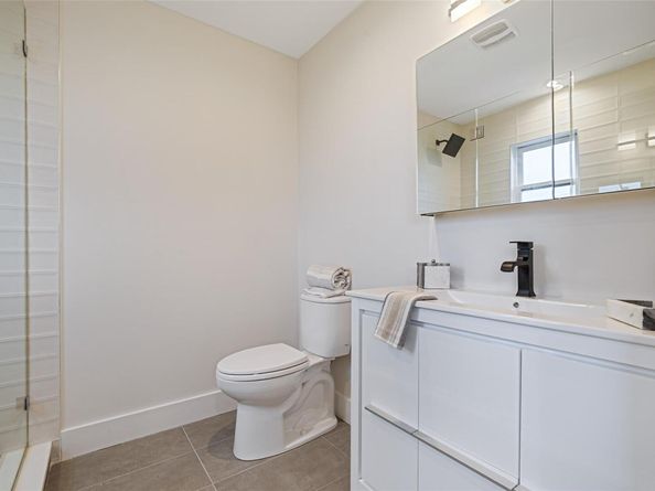 243 Mott Street, Oceanside NY 11572