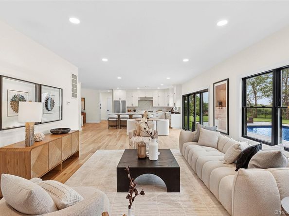 2820 Stanley Road, Mattituck NY 11952