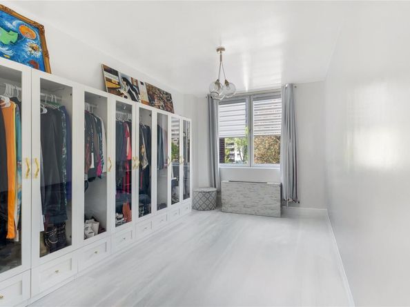 2805 Ocean Parkway 2C, Brooklyn NY 11235