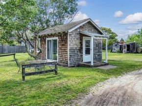 18 North Shore Road, Montauk NY 11954