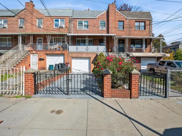1149 East 219th Street, Bronx NY 10469