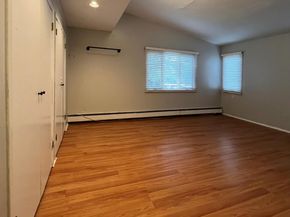13 Reinhart Court, Melville NY 11747