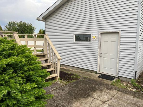 13 Reinhart Court, Melville NY 11747