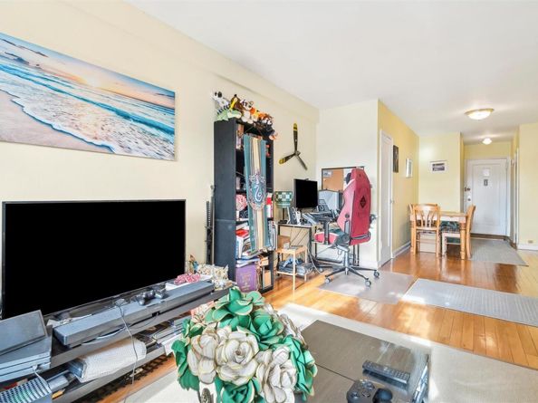 5635 Netherland Avenue 4E, Bronx NY 10471