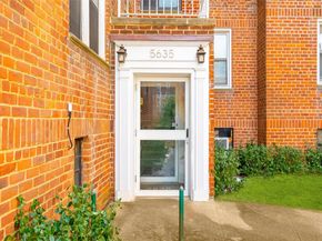 5635 Netherland Avenue 4E, Bronx NY 10471