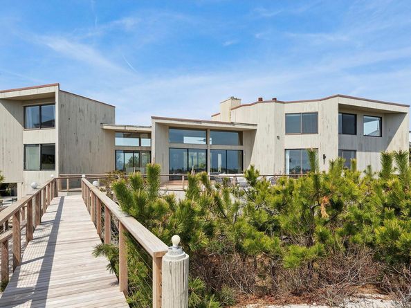 199 Dune Road, Westhampton Beach NY 11978