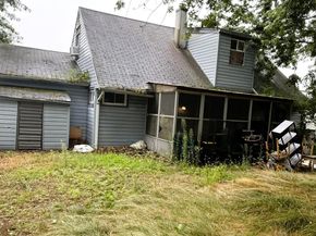 3157 Brixton Lane, Levittown NY 11756