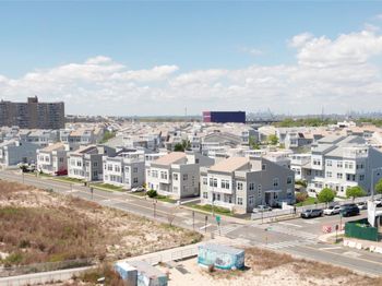 6910 Beach Front Road