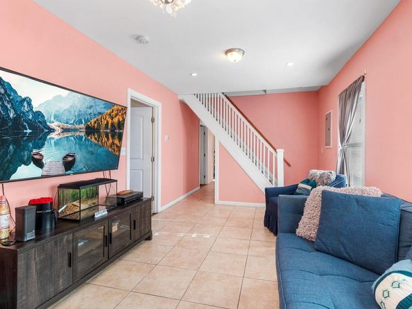 310 Beach 39th Street, Far Rockaway NY 11691
