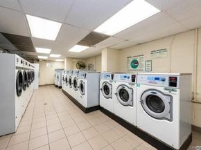 61-55 98 Street 14L, Rego Park NY 11374