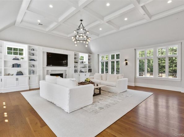 4 Commodore Avenue, Rye NY 10580