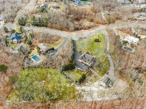 22 Old Trail Road, Water Mill NY 11976