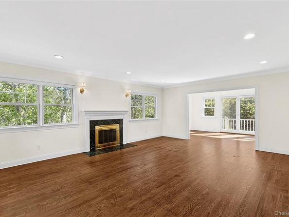 22 Old Trail Road, Water Mill NY 11976