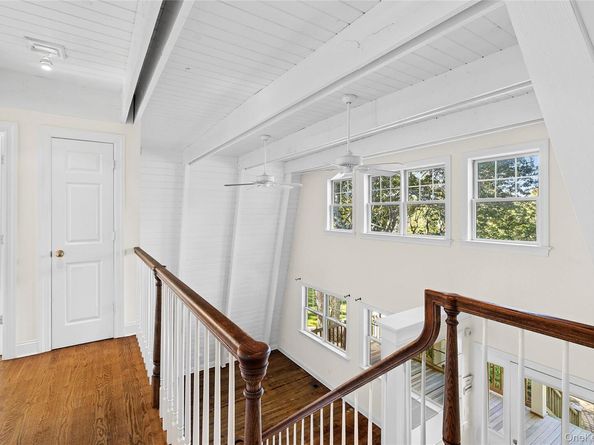 22 Old Trail Road, Water Mill NY 11976