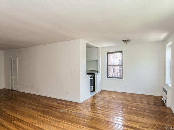 102-30 Queens Boulevard 6H, Forest Hills NY 11375
