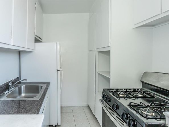 102-30 Queens Boulevard 6H, Forest Hills NY 11375