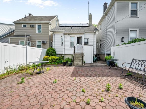 1615 Mahan Avenue, Bronx NY 10461