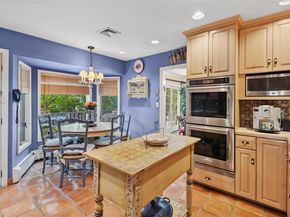 221 Somerset Drive, Hewlett NY 11557
