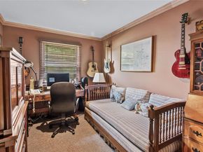 221 Somerset Drive, Hewlett NY 11557